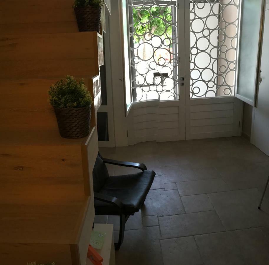 Oroverde B&B Trani Exteriör bild