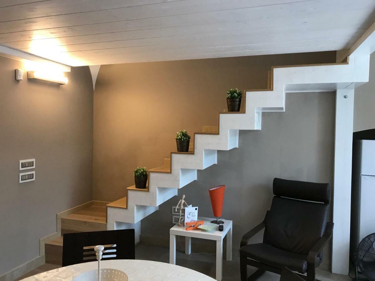 Oroverde B&B Trani Exteriör bild