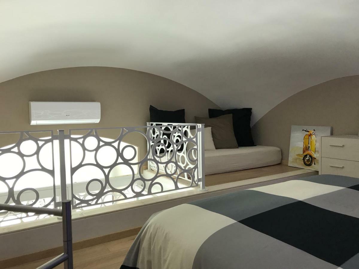 Oroverde B&B Trani Exteriör bild