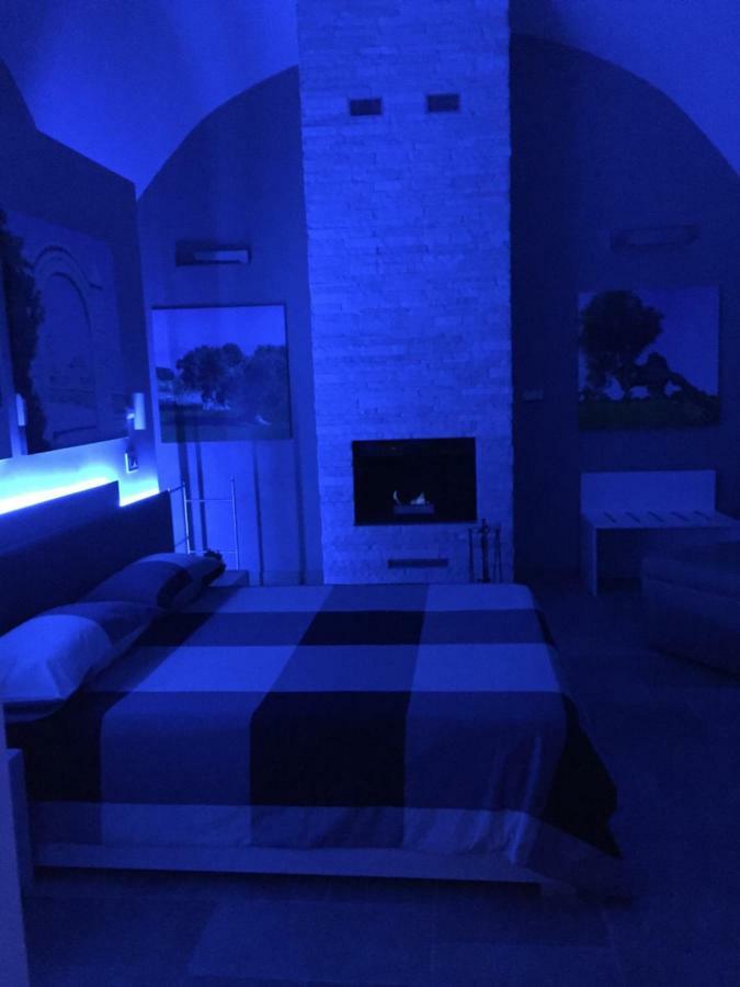 Oroverde B&B Trani Exteriör bild